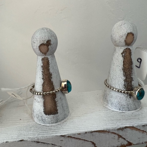 🔥Beautiful Classy Genuine Turquoise and Sterling 925 Silver Beaded Band Ring - Picture 3 of 4